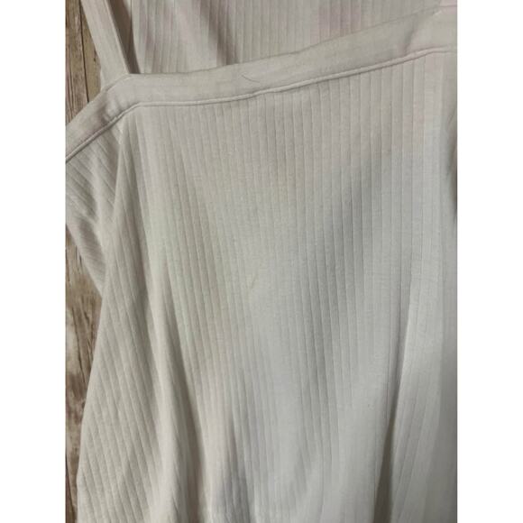 ✨ Intimately Free People Ribbed Tank – Size Medium - Picture 3 of 3